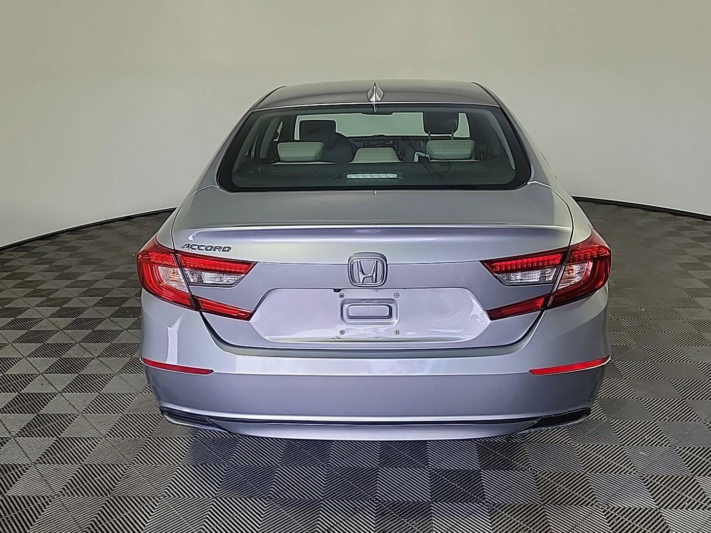 Certified 2020 Honda Accord EX-L image 3