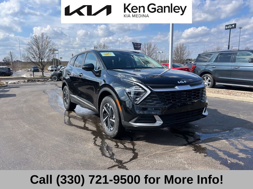 Certified 2025 Kia Sportage LX image 6