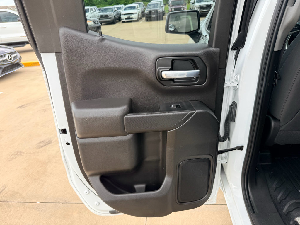 Used 2021 Chevrolet Silverado 1500 LT w/ Safety Package II AWD/4WD image 22