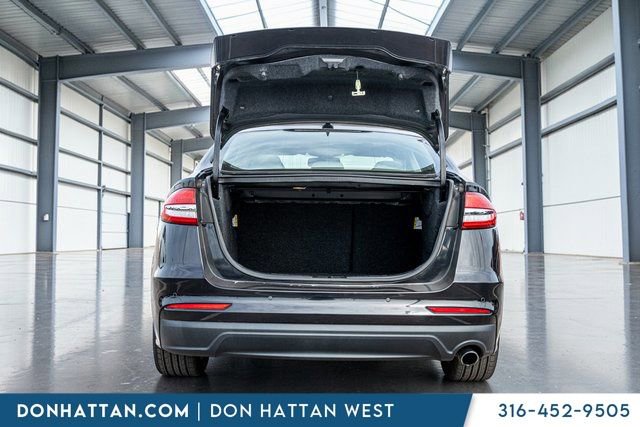 Used 2020 Ford Fusion SE w/ Fleet SE Value Package image 31