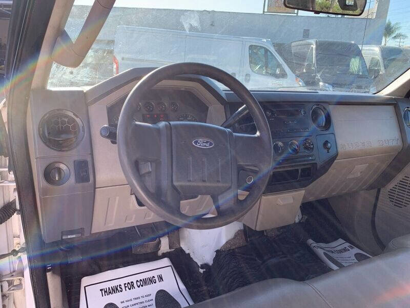 Used 2008 Ford F250 XL image 11