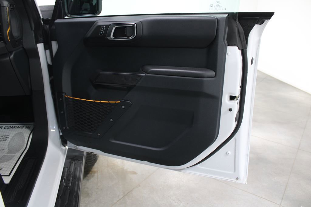 Used 2024 Ford Bronco Badlands image 32