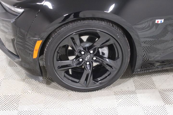 Used 2023 Chevrolet Camaro LT image 35