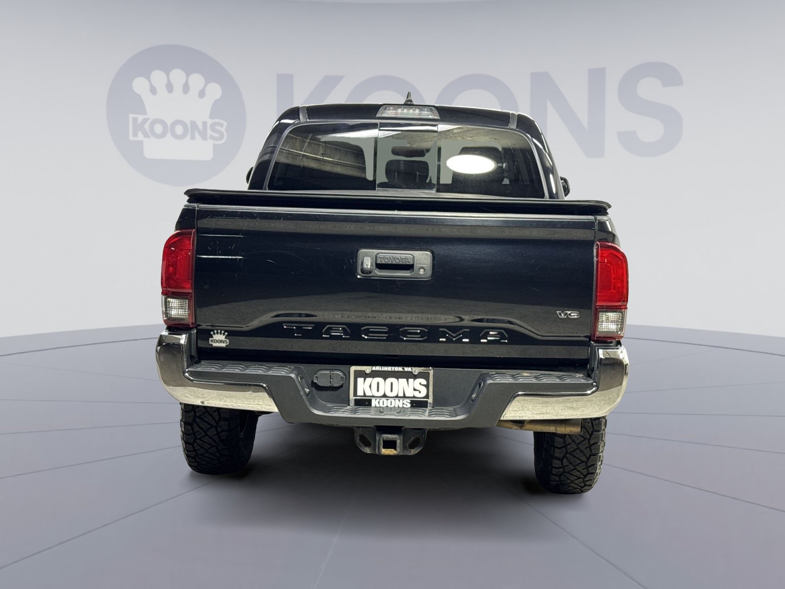 Used 2021 Toyota Tacoma SR5 RWD image 19