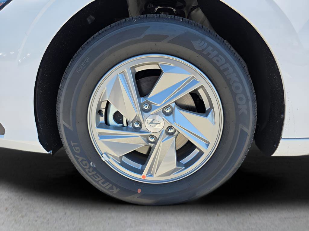 New 2026 Hyundai Elantra SE image 10