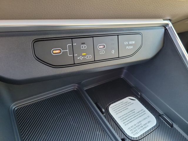 New 2026 Kia Carnival EX image 19