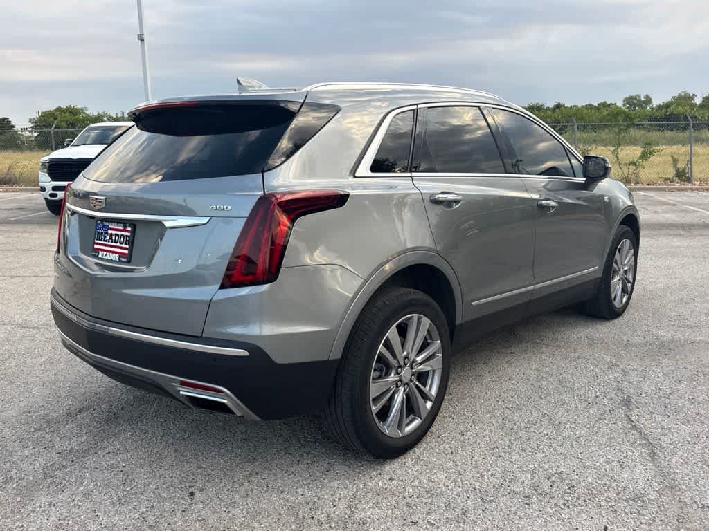 Used 2024 Cadillac XT5 Premium Luxury w/ LPO, Floor Liner Package AWD/4WD image 5