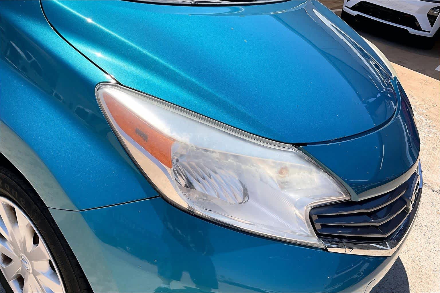 Used 2015 Nissan Versa Note SV FWD image 25