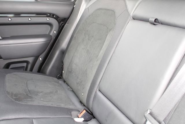 Used 2022 Land Rover Defender 110 V8 image 22