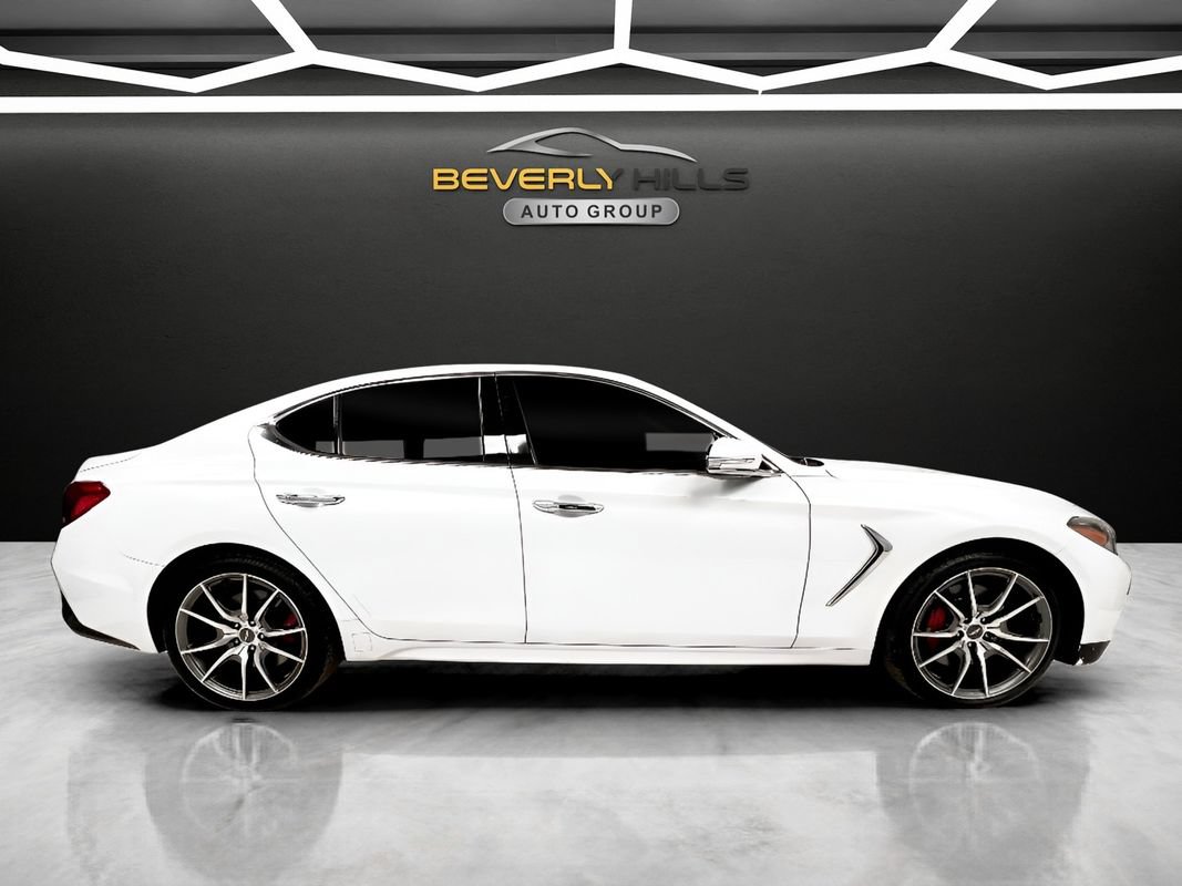 Used 2019 Genesis G70 2.0T Sport image 6