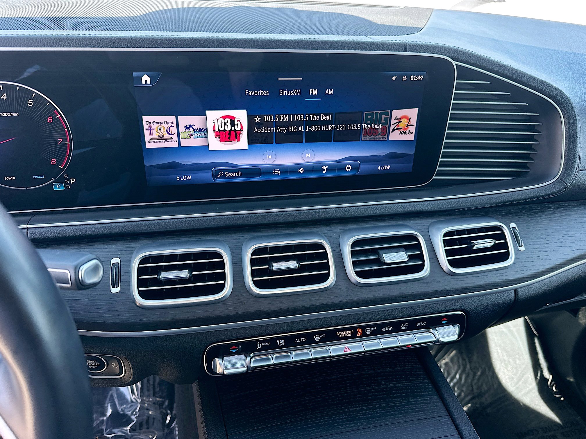 Used 2024 Mercedes-Benz GLS 450 4MATIC image 13