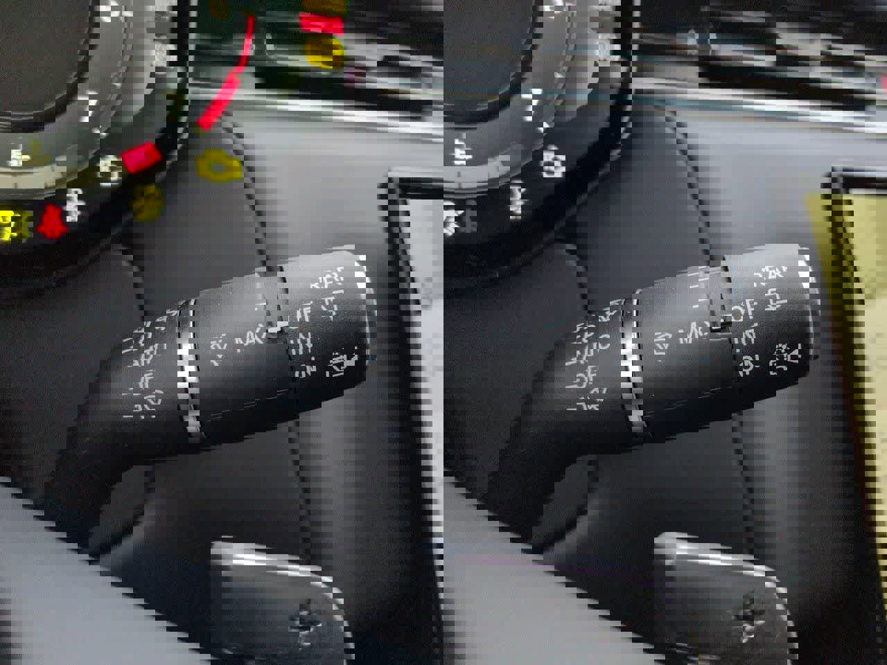 New 2026 Land Rover Range Rover Sport SE AWD/4WD image 27