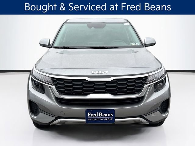 Certified 2023 Kia Seltos LX image 2