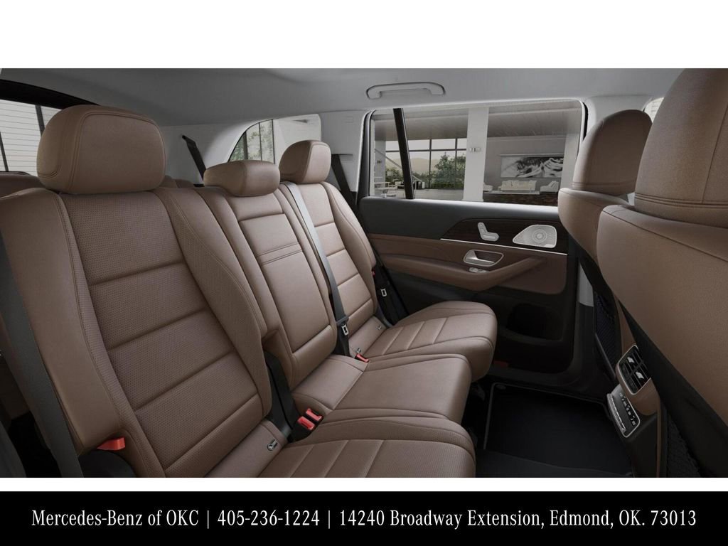 New 2026 Mercedes-Benz GLS 450 4MATIC image 5