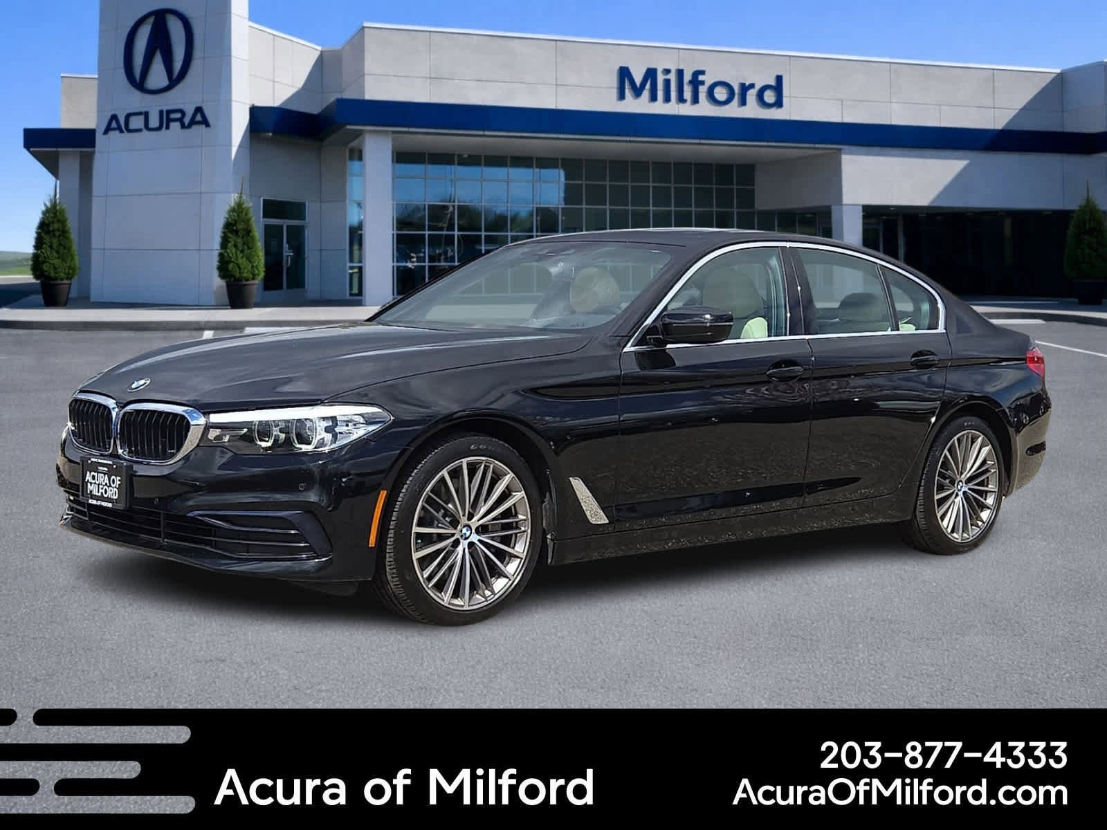 Used 2020 BMW 530i xDrive w/ Premium Package image 1