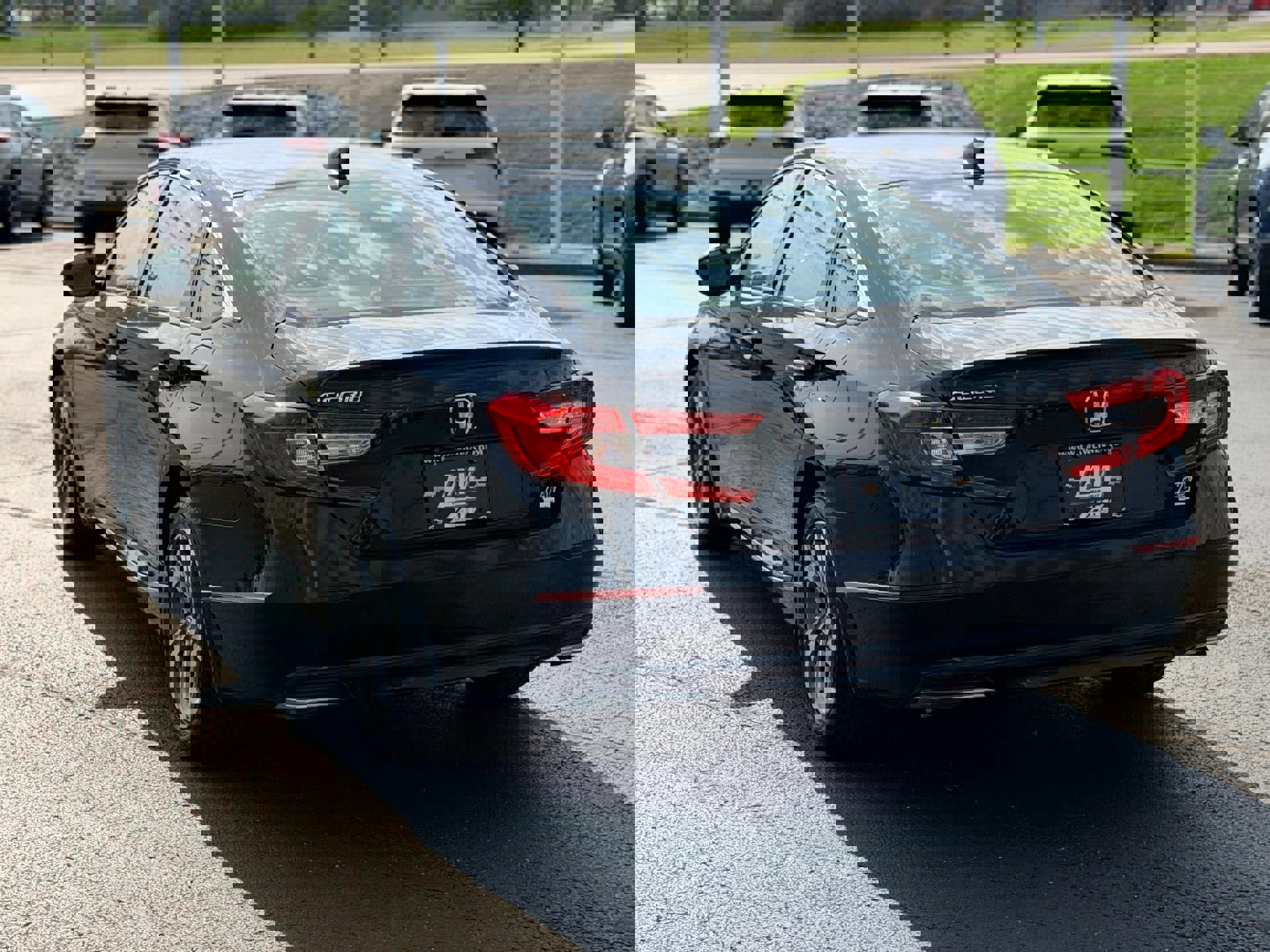 Used 2018 Honda Accord EX-L image 7