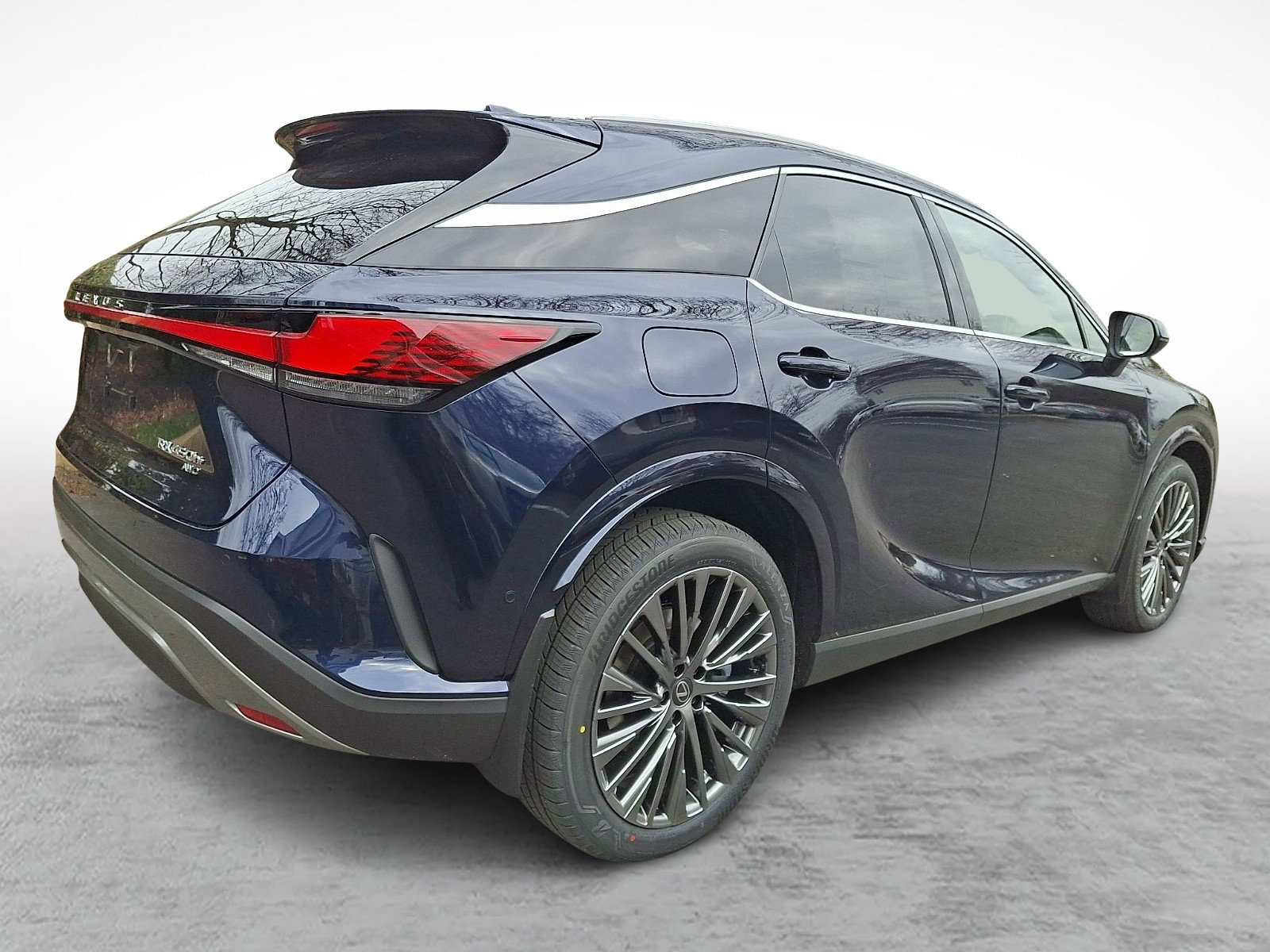 Certified 2026 Lexus RX 450h AWD w/ Convenience Package image 4