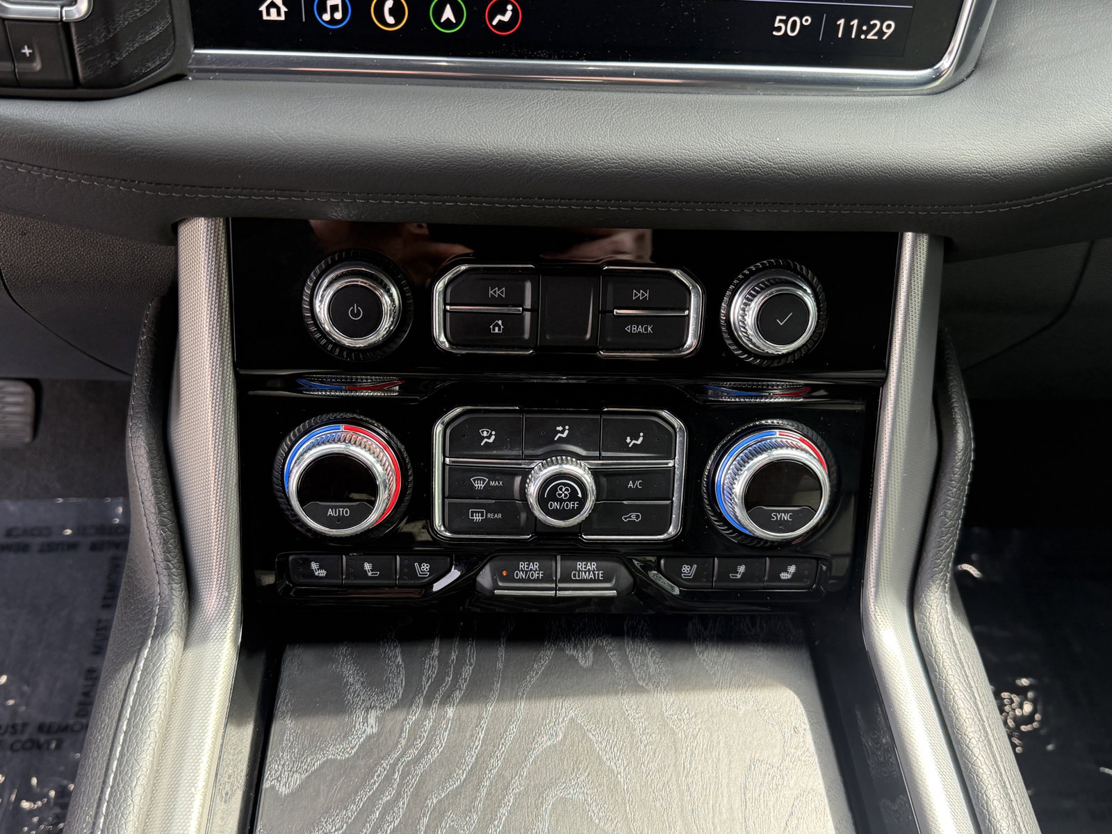 Used 2021 GMC Yukon Denali AWD/4WD image 24