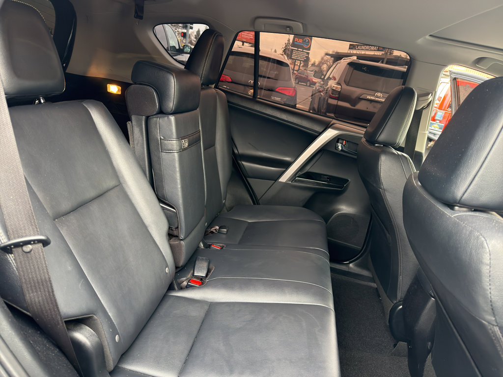 Used 2017 Toyota RAV4 Limited image 13