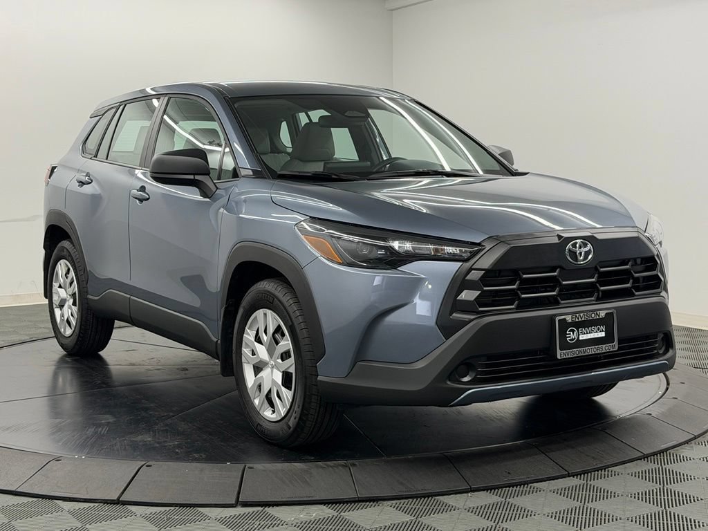 Used 2026 Toyota Corolla Cross L FWD image 8