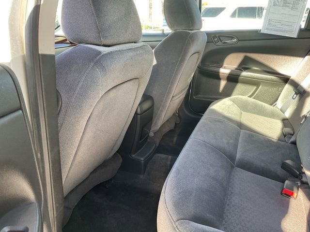 Used 2011 Chevrolet Impala LS image 19