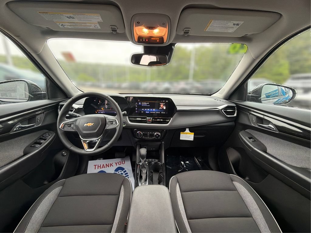 New 2026 Chevrolet TrailBlazer LT w/ Convenience Package AWD/4WD image 26