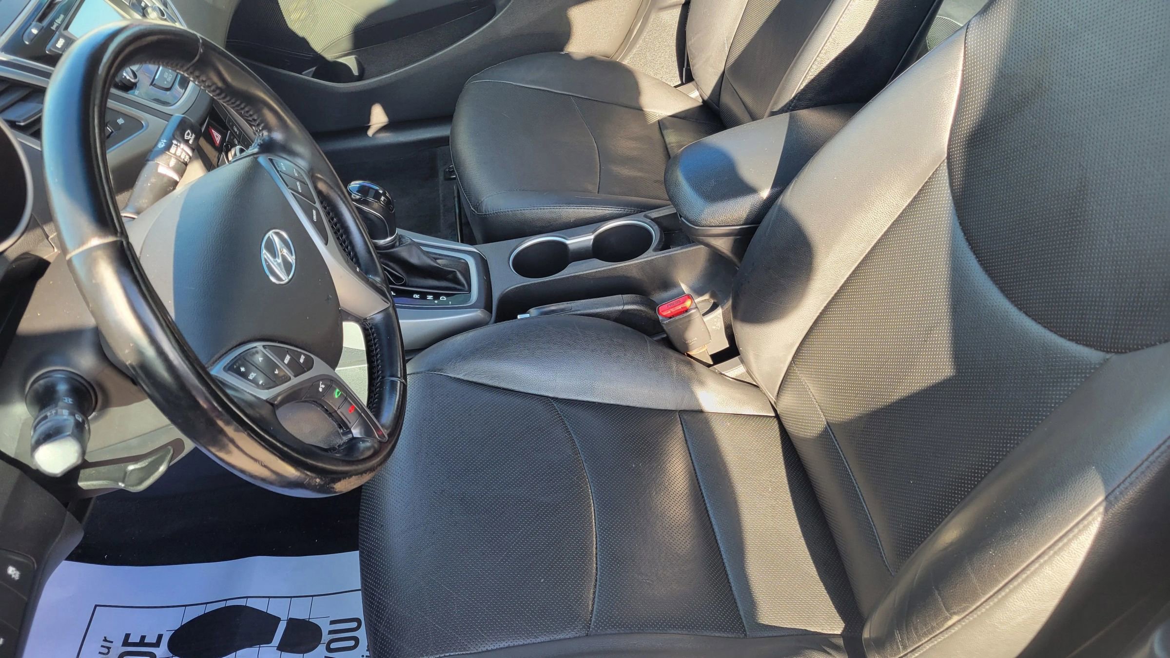 Used 2015 Hyundai Elantra Sport FWD image 13