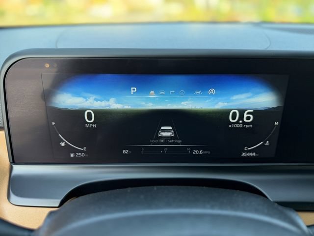 Used 2024 Kia Seltos EX FWD image 15