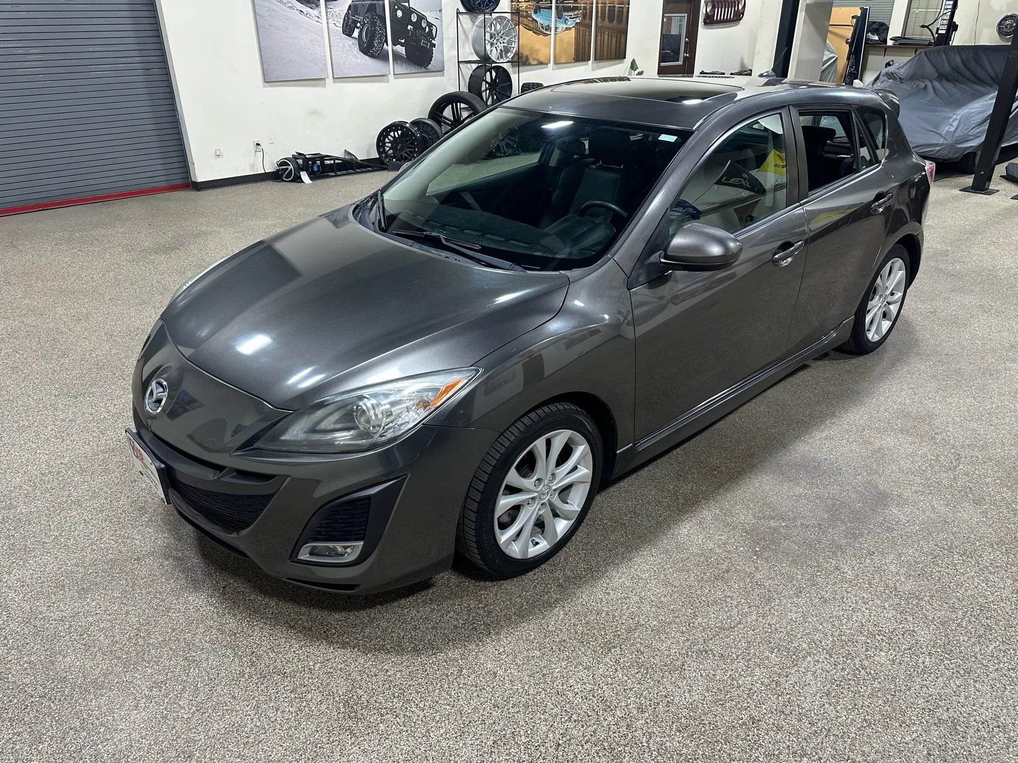 Used 2010 MAZDA MAZDA3 s Grand Touring image 3