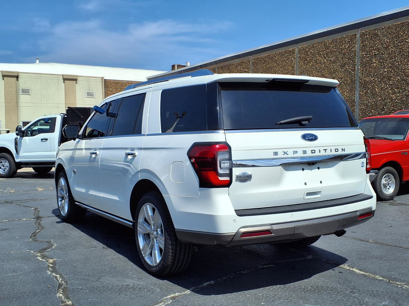Used 2023 Ford Expedition King Ranch AWD/4WD image 17