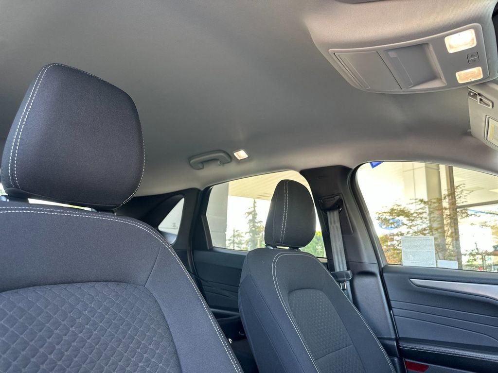 Certified 2023 Ford Escape Active image 16