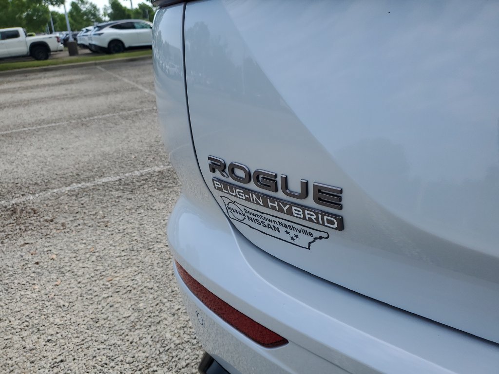 New 2026 Nissan Rogue Platinum AWD/4WD image 7