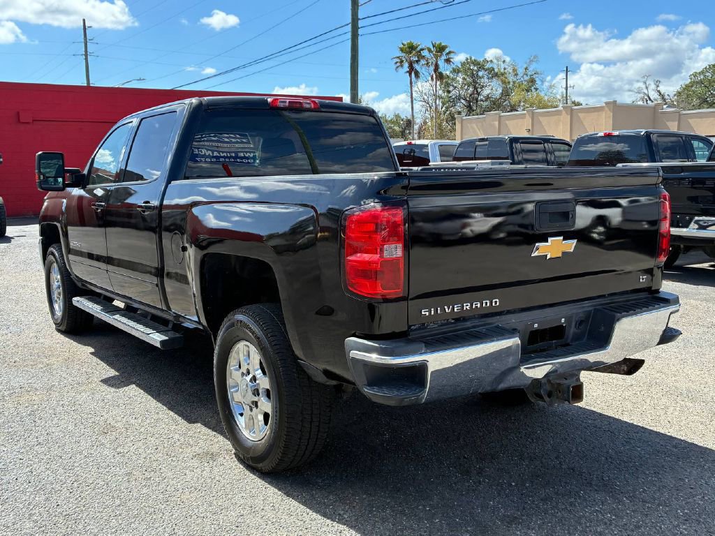 Used 2015 Chevrolet Silverado 3500 LT w/ LT Convenience Package AWD/4WD image 4