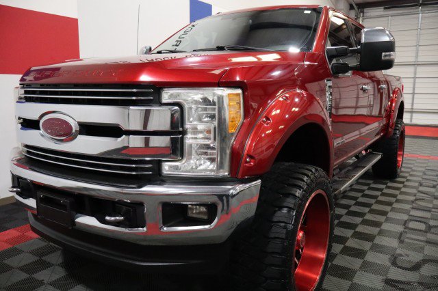 Used 2017 Ford F250 Lariat w/ Chrome Package AWD/4WD image 4
