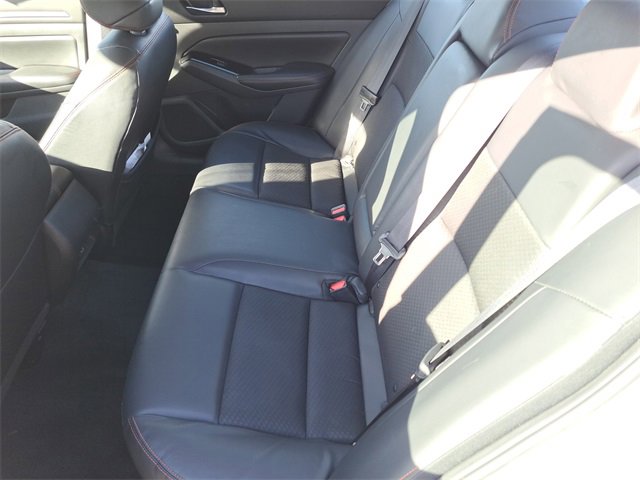 Used 2024 Nissan Altima 2.5 SR image 23