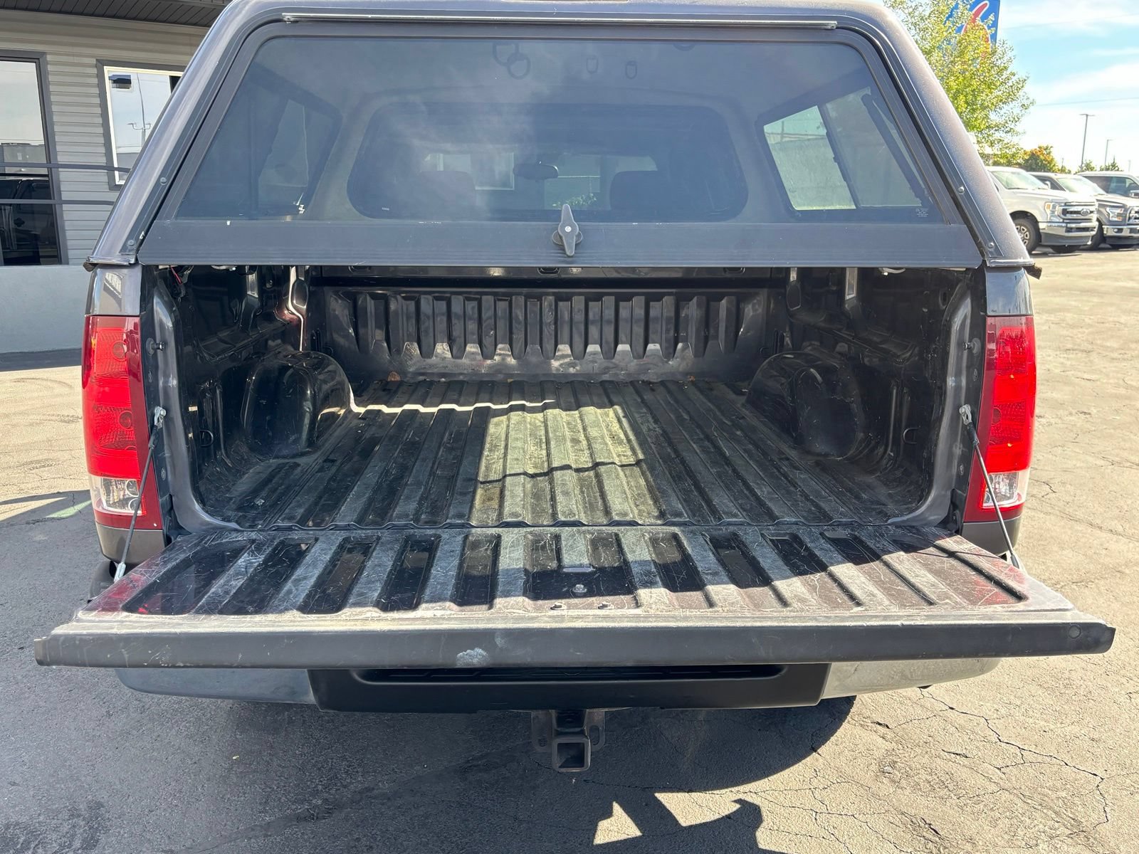 Used 2010 GMC Sierra 1500 SL RWD image 10