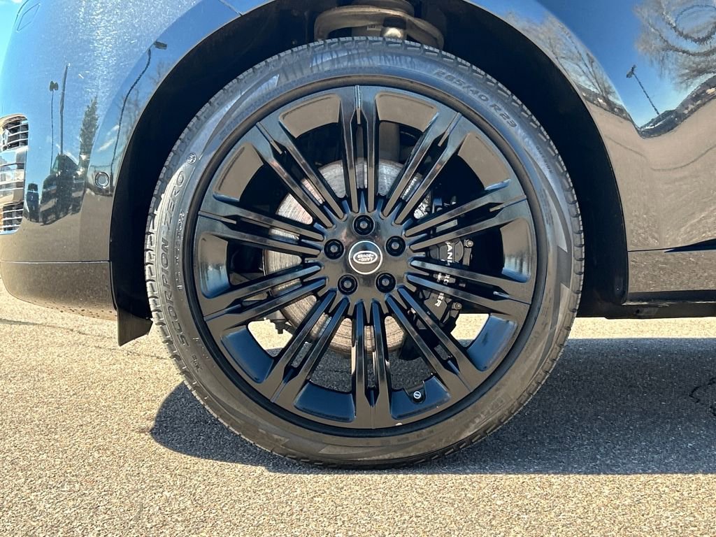 Used 2024 Land Rover Range Rover SE image 27