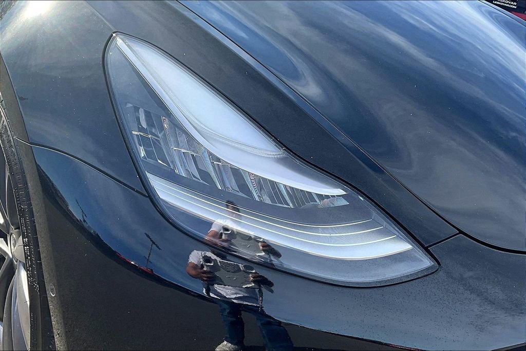 Used 2020 Tesla Model 3 Performance image 28