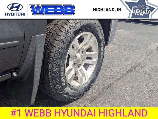 Used 2017 Chevrolet Silverado 1500 LT w/ All Star Edition AWD/4WD image 29