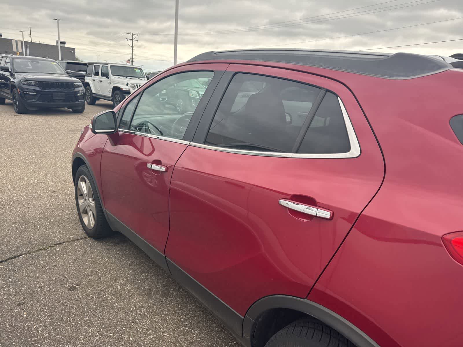 Used 2015 Buick Encore Convenience FWD image 12