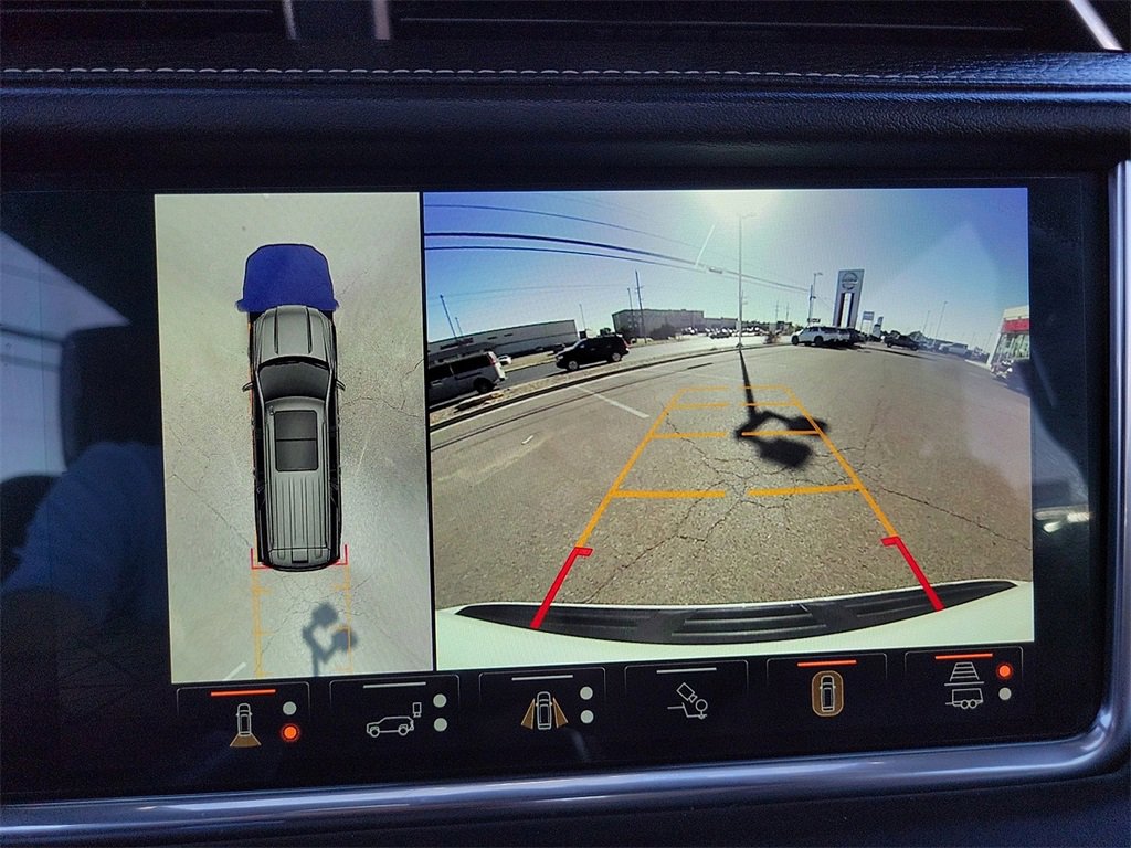 Used 2023 GMC Yukon Denali Ultimate image 21