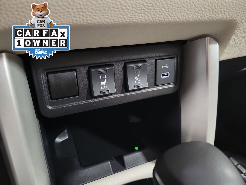 Used 2024 Toyota Corolla Cross XLE image 15