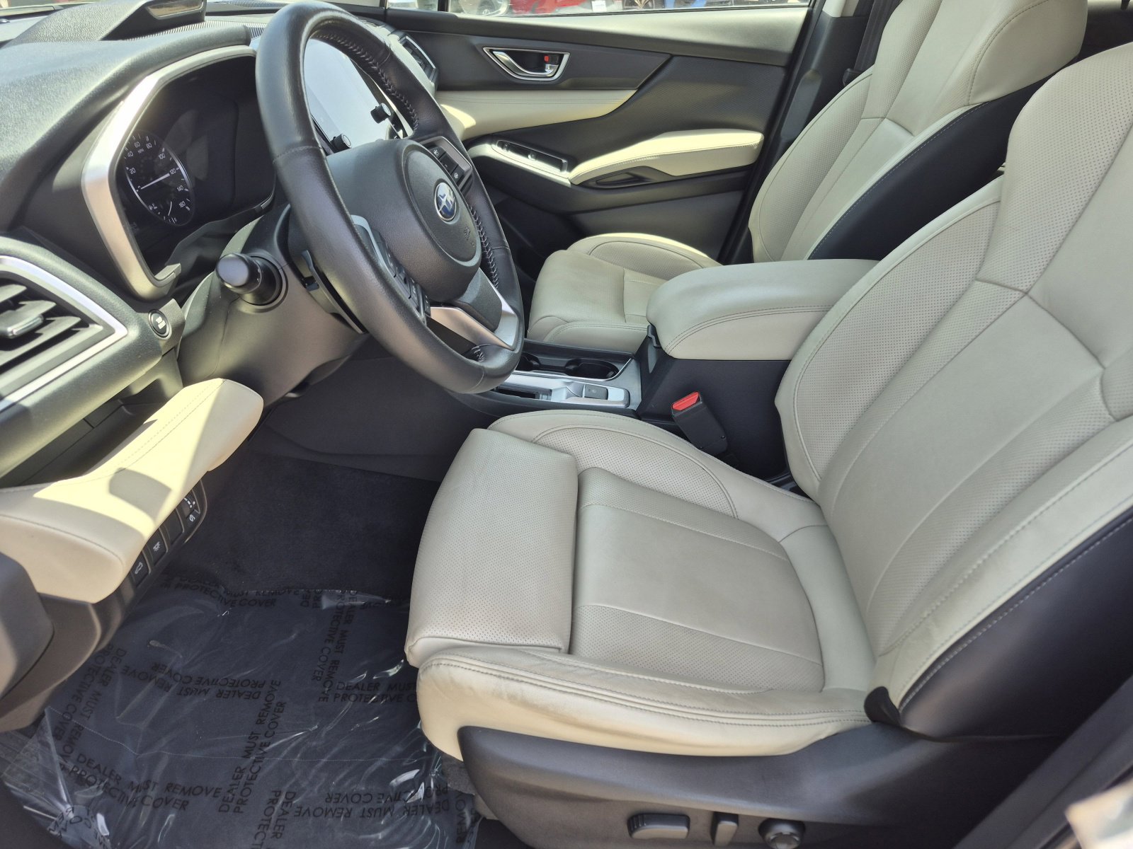 Used 2023 Subaru Ascent Limited w/ Technology Package AWD/4WD image 16