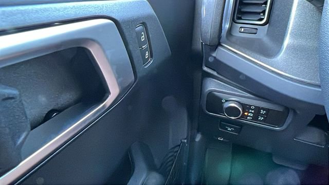 New 2026 Ford Bronco Badlands image 29