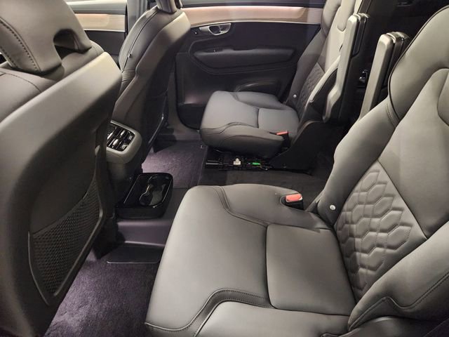 New 2026 Volvo XC90 B5 Plus AWD/4WD image 30