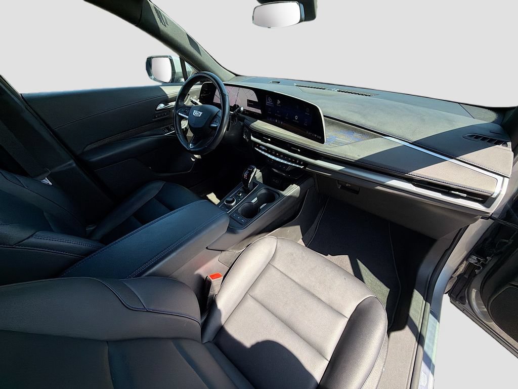 Used 2024 Cadillac XT4 Sport AWD/4WD image 34