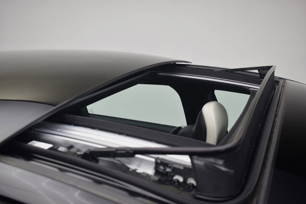 Used 2025 Kia K4 GT-Line Turbo image 19