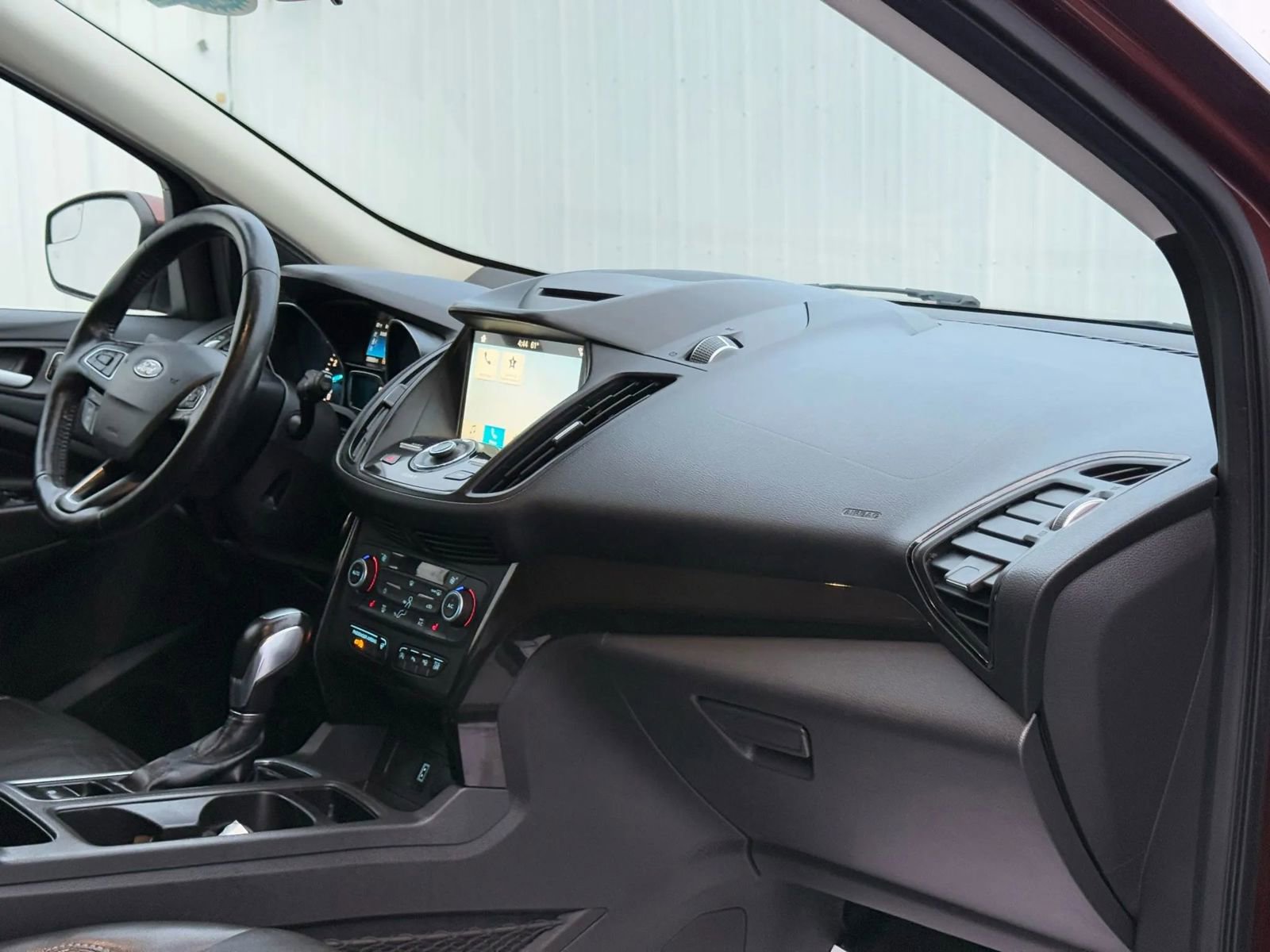 Used 2018 Ford Escape Titanium image 19