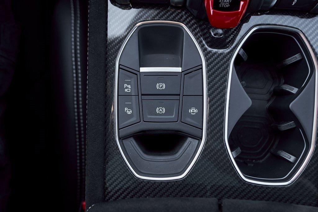 Used 2024 Lamborghini Urus Performante image 71