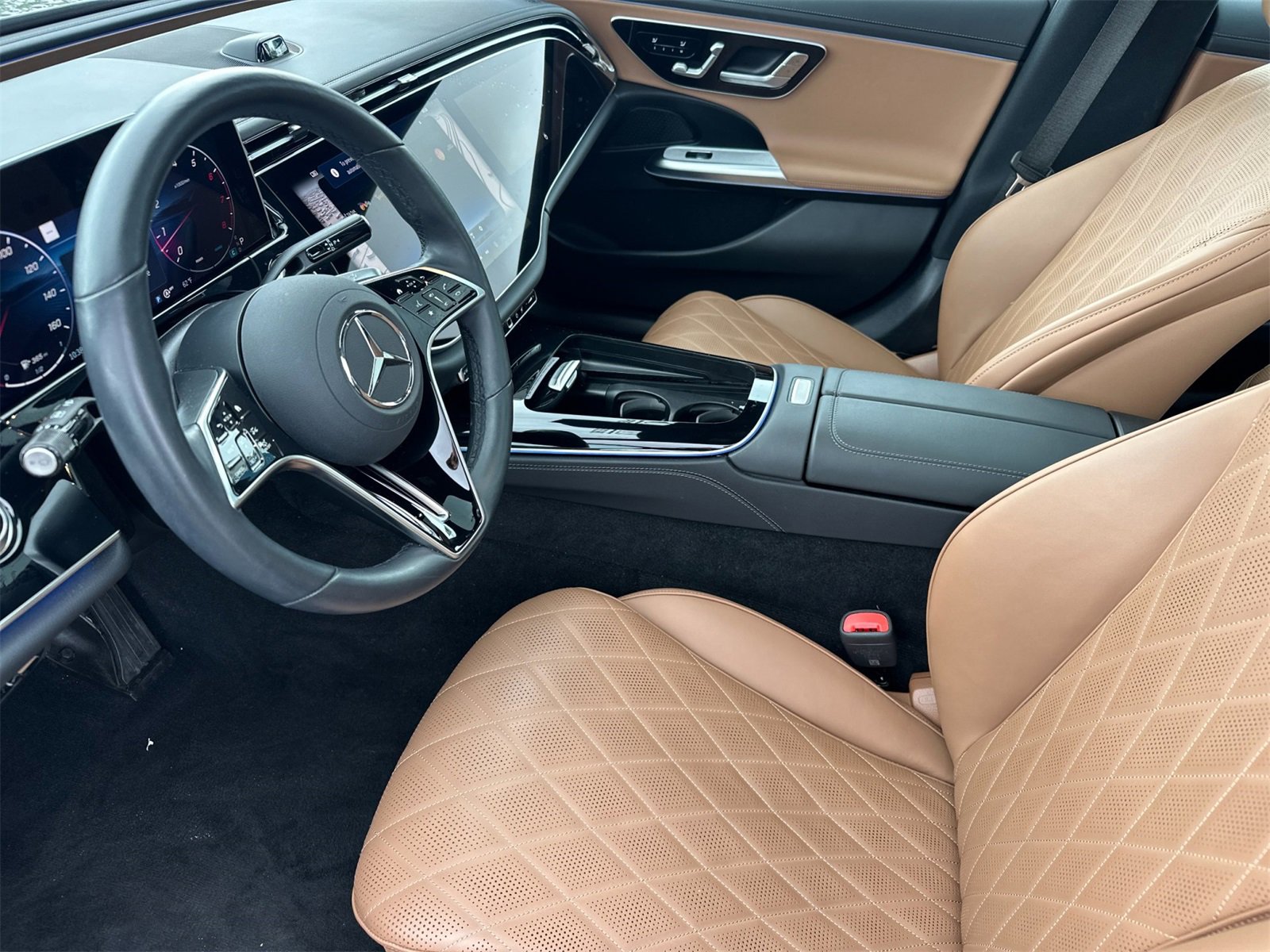 Certified 2025 Mercedes-Benz E 350 4MATIC Sedan image 11